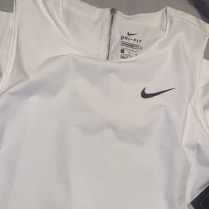 NWT•Nike Flex Ace Sleeveless Golf Dress